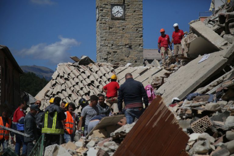 Terremoto Incontro A Poggibonsi Si Muovono Tutti I Comuni Da