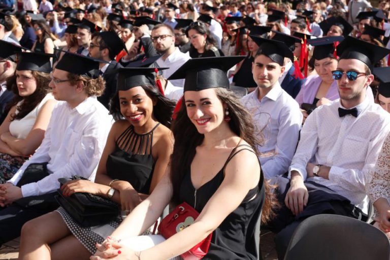 Oggi il Graduation Day per i laureati dell'Università di Siena Siena News