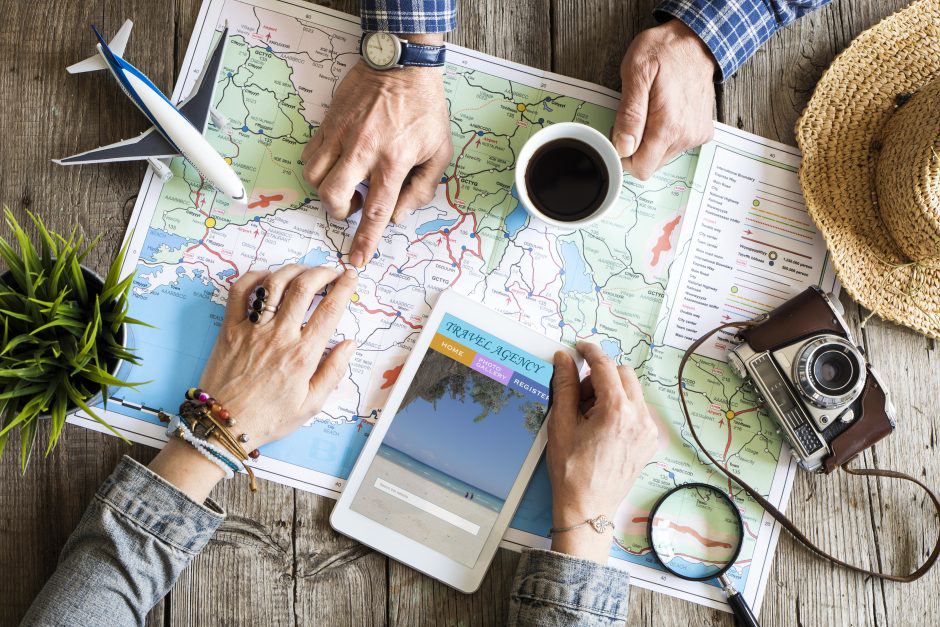 Questione vacanze: prenotare online o rivolgersi ad un’agenzia viaggi?